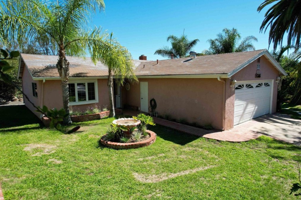 1636 Anka Ln, Escondido, CA 92026-2101