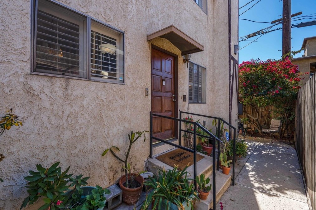 2012 Cedar St, Alhambra, CA 91801-1777
