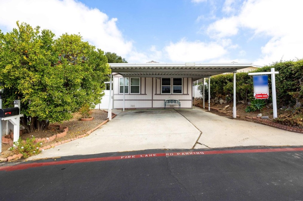 1301 Hale Ave, Escondido, CA 92029-3053