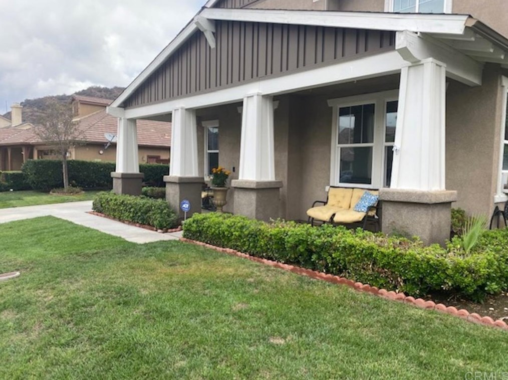 3252 Beven Dr, Escondido, CA 92027-6232