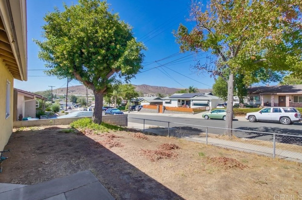 9229 Galston Dr, Santee, CA 92071-2110