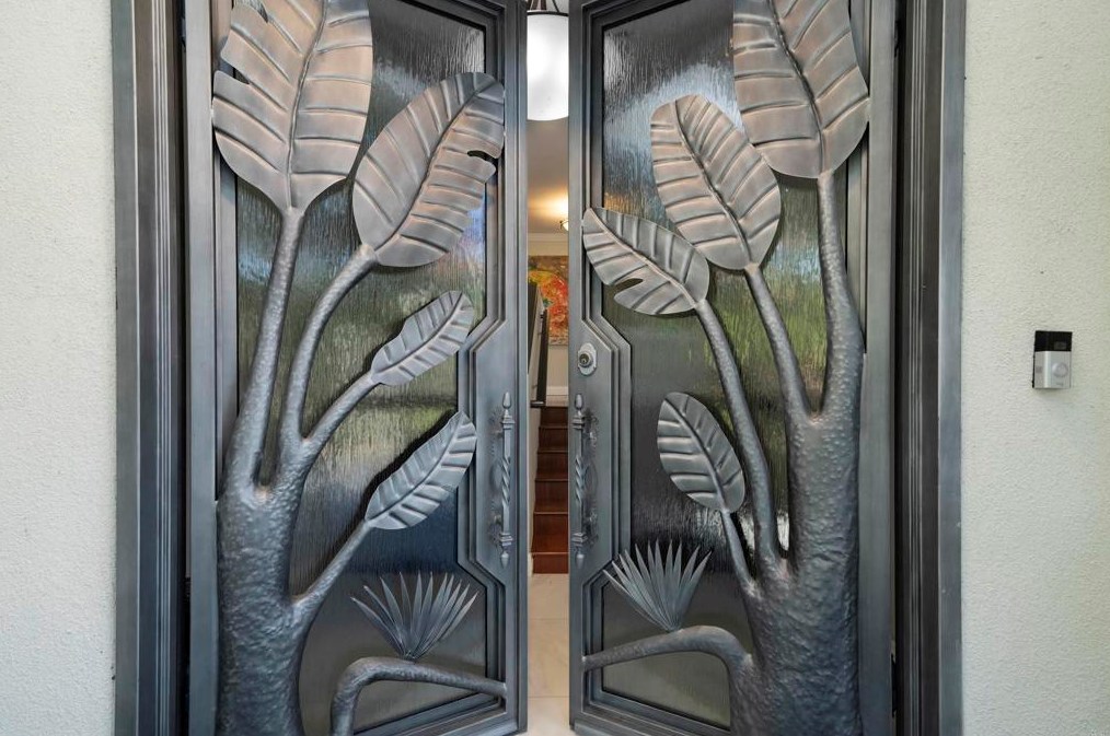 4475 Conrad Dr, La Mesa, CA 91941