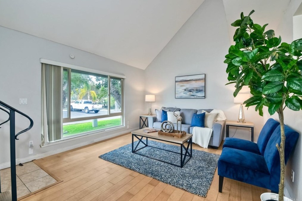 900 N Citrus Ave #10, Vista, CA 92084