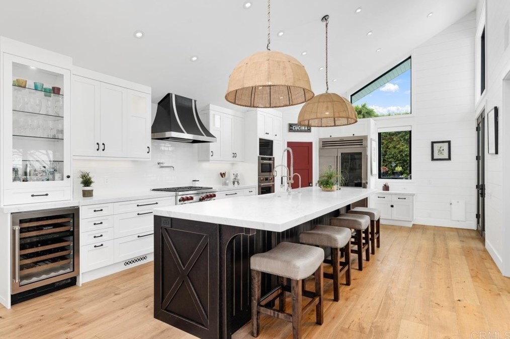 2201 La Amatista Rd, Del Mar, CA 92014-3033