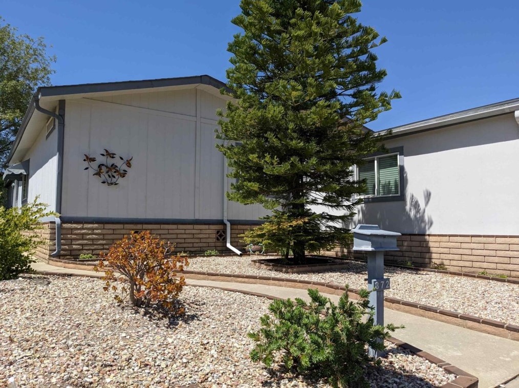 8975 Lawrence Welk #372, Escondido, CA 92026