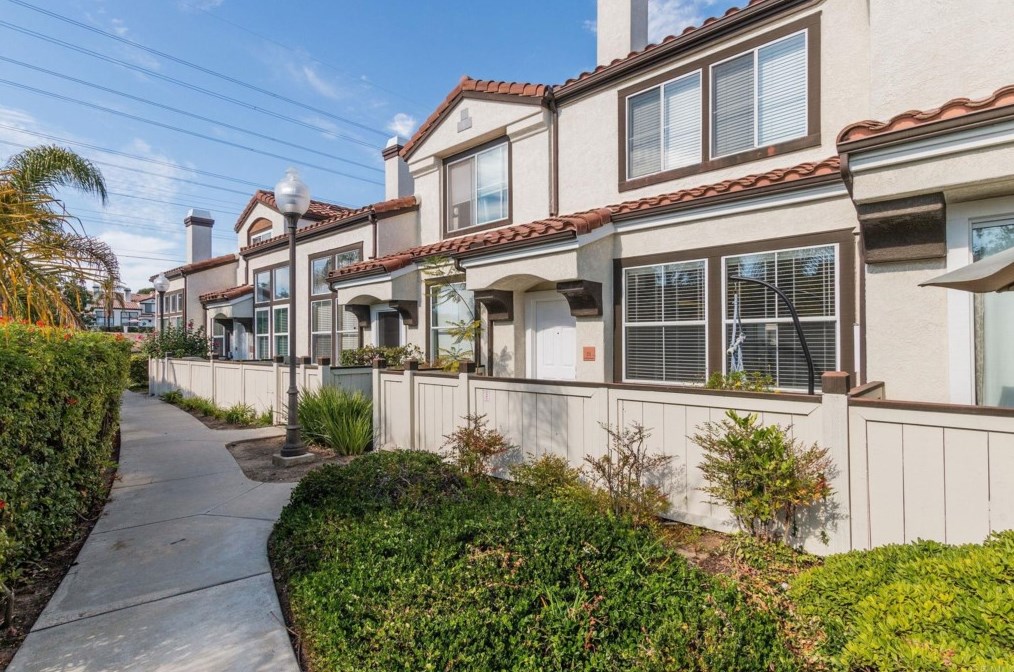 1370 Callejon Montefrio, Chula Vista, CA 91910-6946