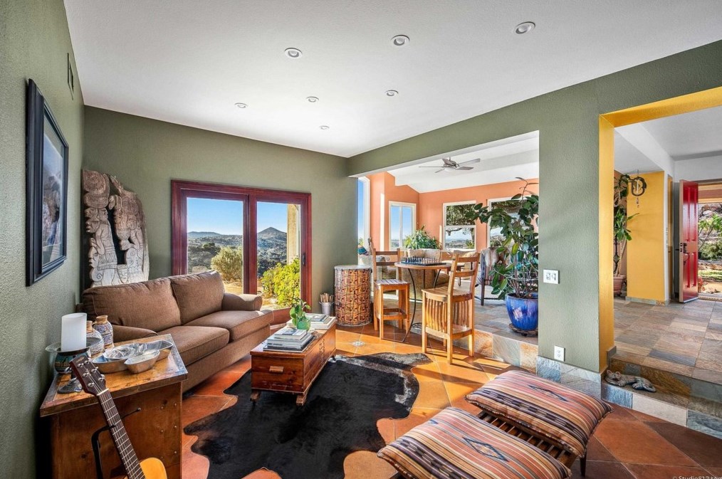 13703 Little Pond Rd, Valley Center, CA 92082