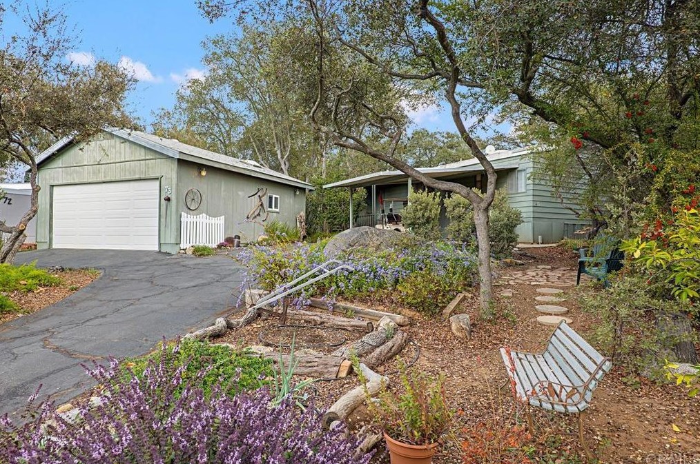 18218 Paradise Mountain Rd Spc 73, Valley Center, CA 92082