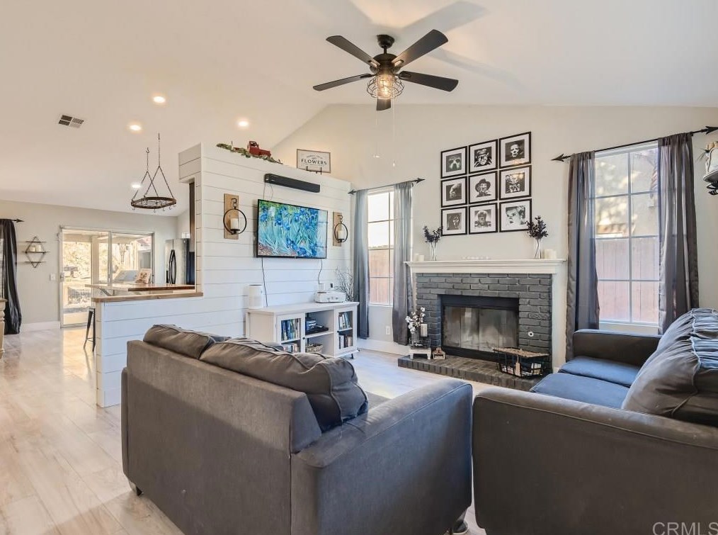 32685 Cherrywood Ln, Lake Elsinore, CA 92530