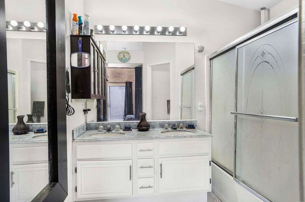 107 Silvercreek Dr, Santee CA  92071-6908 exterior