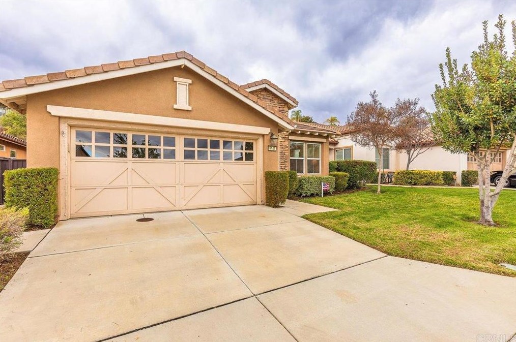 9141 Filaree Ct, Corona, CA 92883