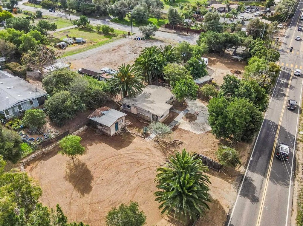 1194 Nordahl Rd, Escondido, CA 92026-2124