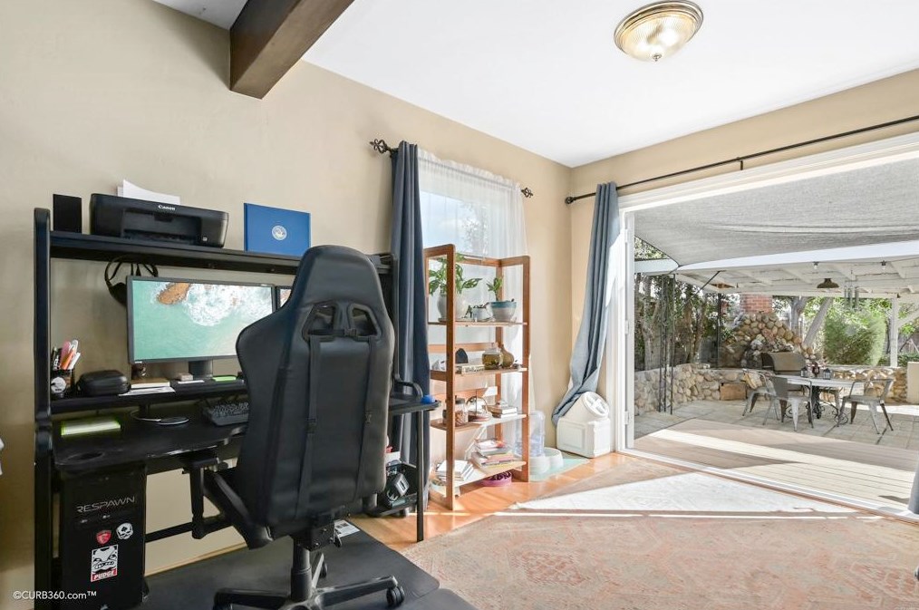 8761 Washington Ave, La Mesa, CA 91942