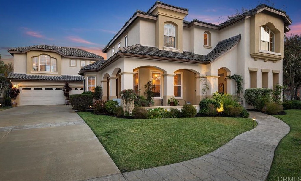 1093 Highland Park, Fallbrook, CA 92028-5421