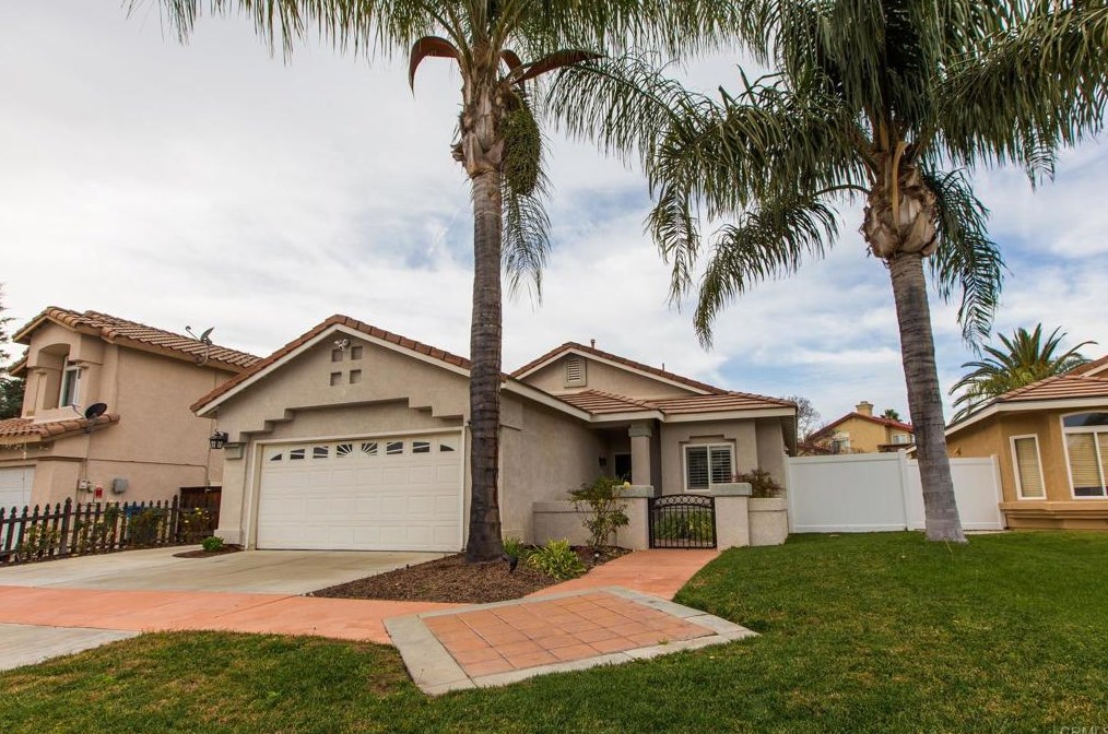 33180 Camino Piedra Rojo, Temecula, CA 92592