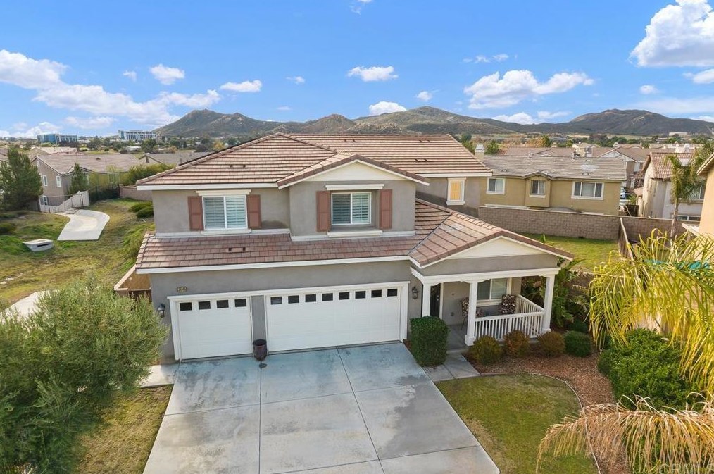34245 Gloriosa Pl, Murrieta, CA 92563-7433