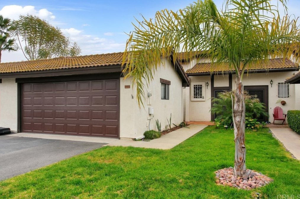 5450 Villas Dr, Bonsall, CA 92003