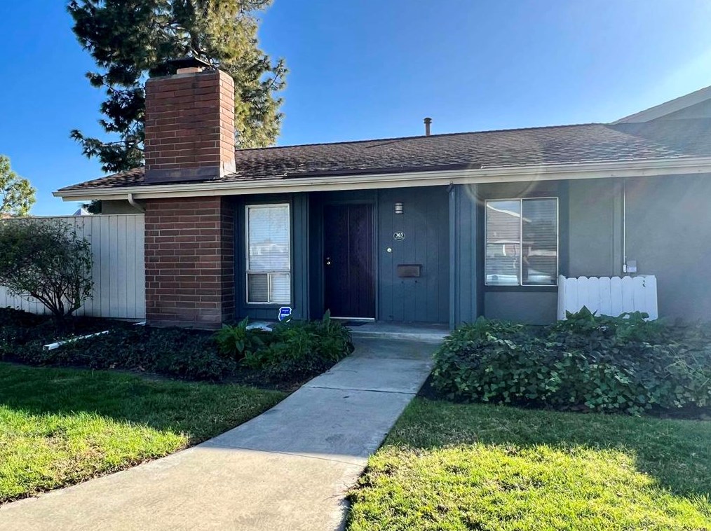 303 Los Arbolitos Blvd, Oceanside, CA 92058