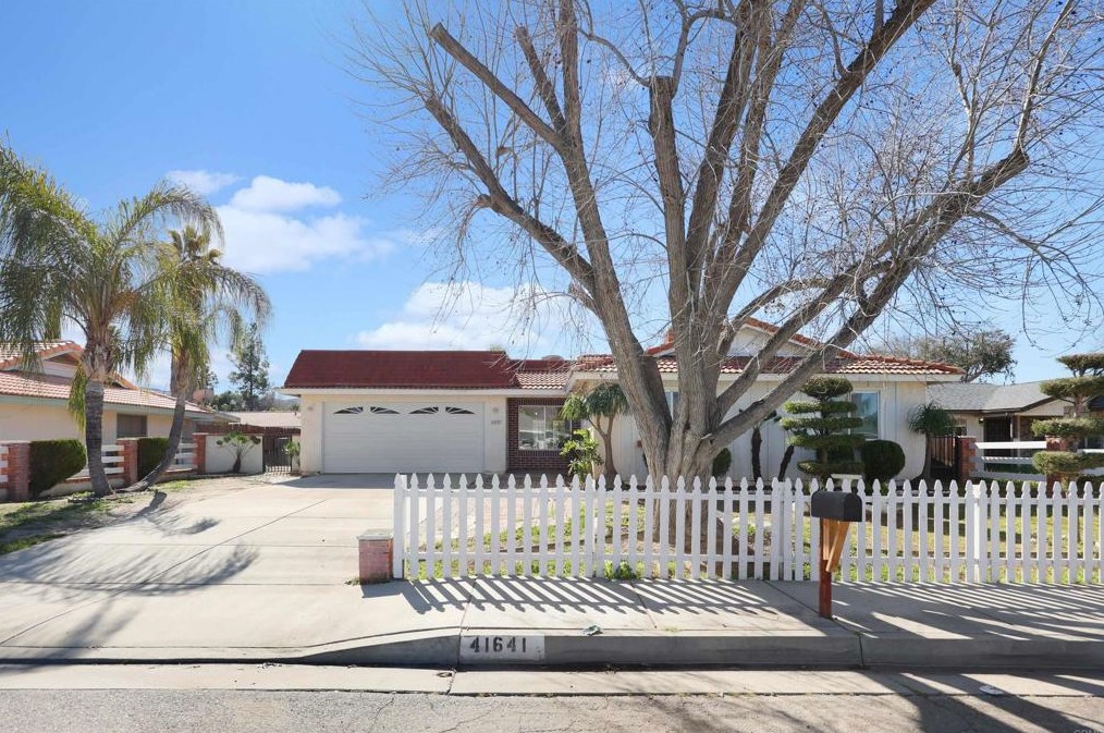 41641 Mayberry Ave, Hemet, CA 92544-6389