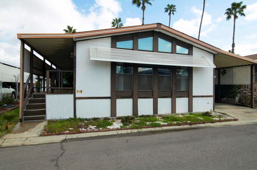 2300 E Valley Pkwy #104, Escondido, CA 92027