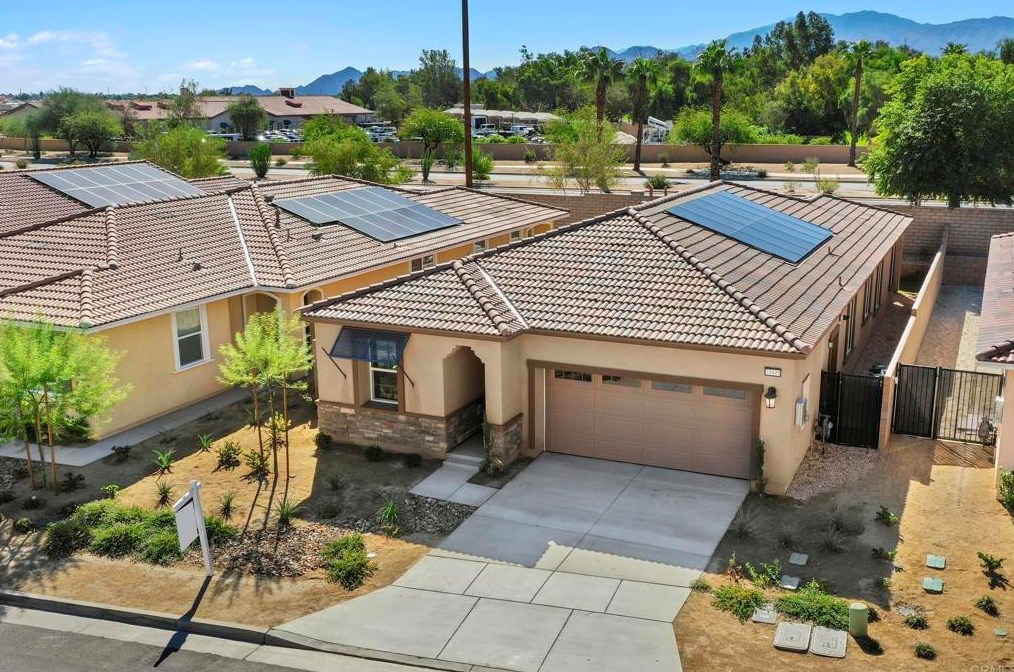 73495 Travers St, Palm Desert, CA 92211-4562