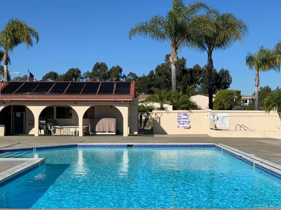 631 Via Columbia, Vista, CA 92081