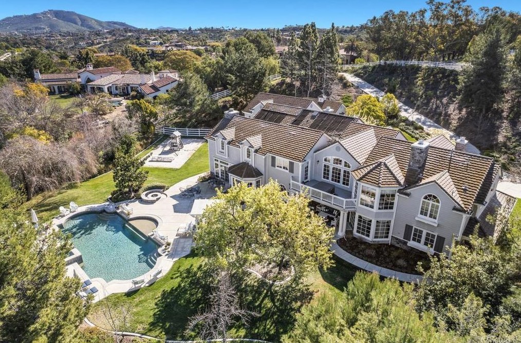 3056 Wildflower Dr, Encinitas, CA 92024