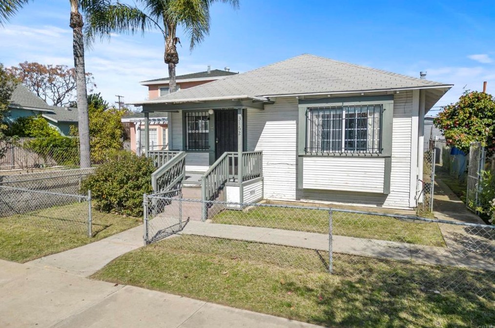 3162 L, San Diego, CA 92102