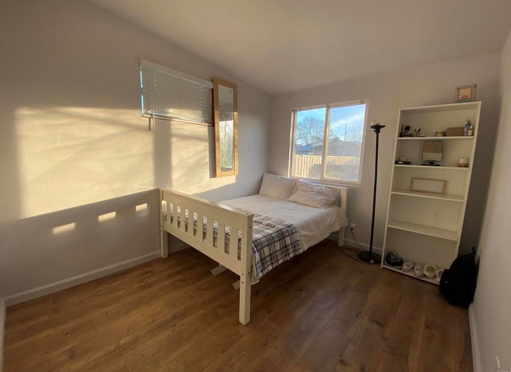 943 Midway Dr, Escondido CA  92027-1744 exterior