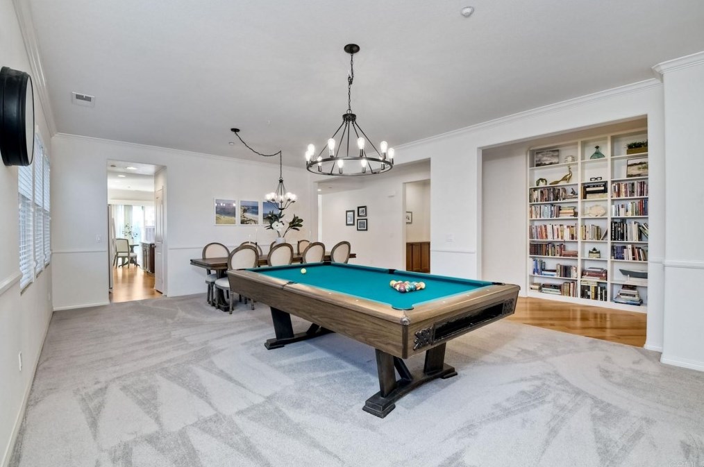 3005 Wohlford Dr, Escondido, CA 92027-5274
