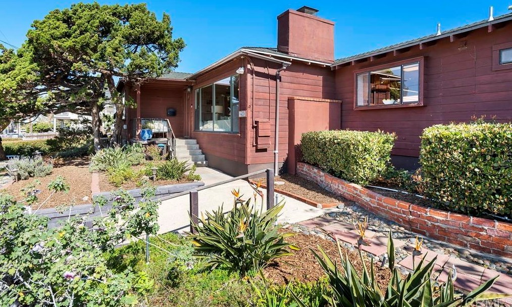 1423 Neptune Ave, Encinitas, CA 92024