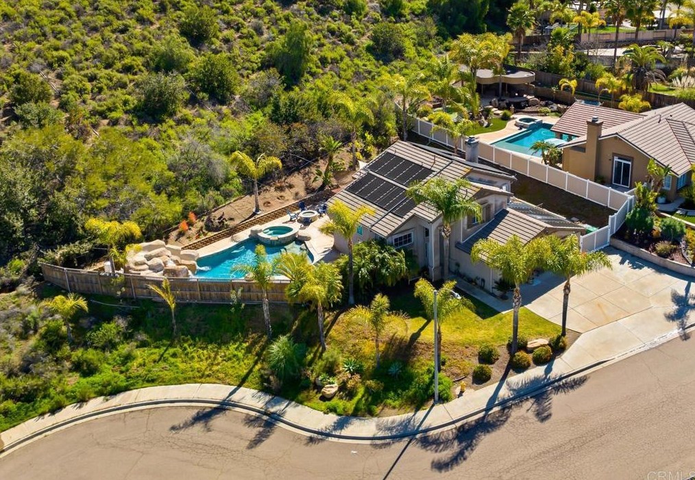 13675 Stonybrook Ln, El Cajon, CA 92021