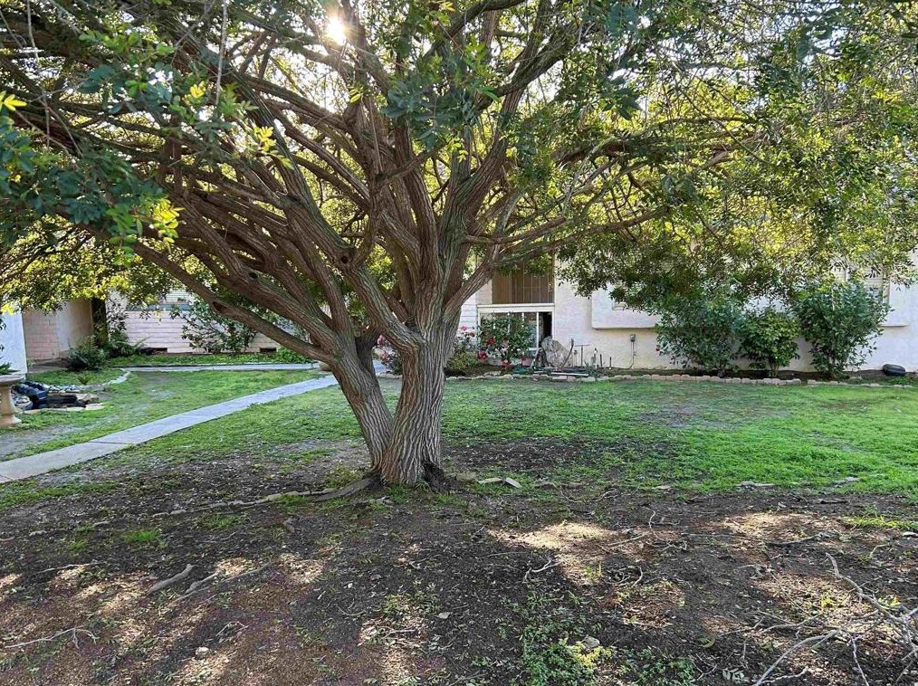2755 Alta Vista Dr, Fallbrook, CA 92028-9681