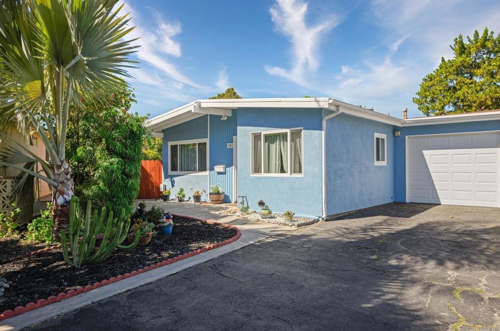 706 Snapdragon St, Encinitas, CA 92024