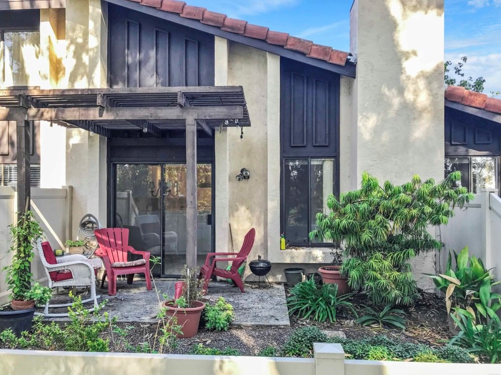 2147 Valleydale Ln, Encinitas, CA 92024