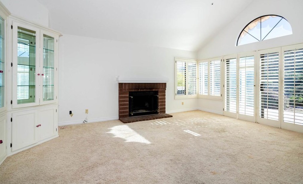 2358 Vista Valley Ln, Vista, CA 92084