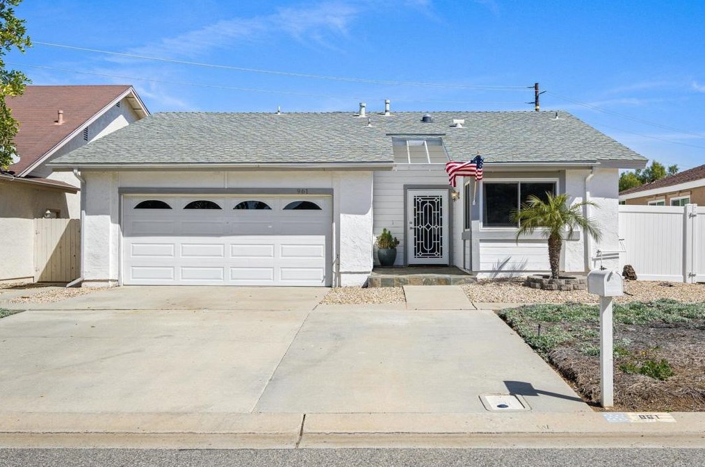 961 Wren Way, San Marcos, CA 92078