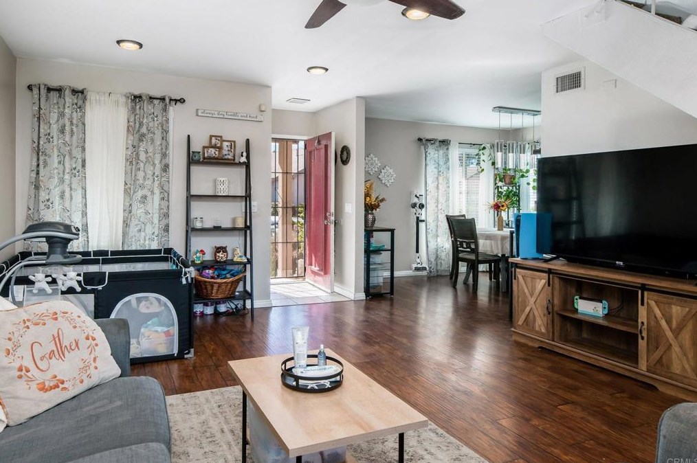 2722 Casey St, San Diego, CA 92139