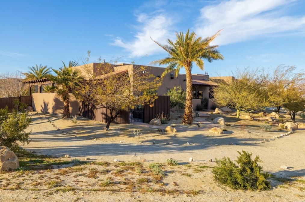 3142 Wagon Rd, Borrego Springs, CA 92004