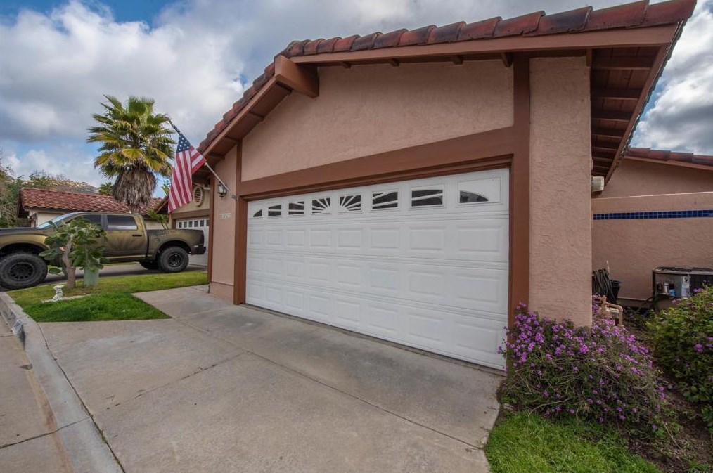 1362 Dos Hermanos, Escondido, CA 92027