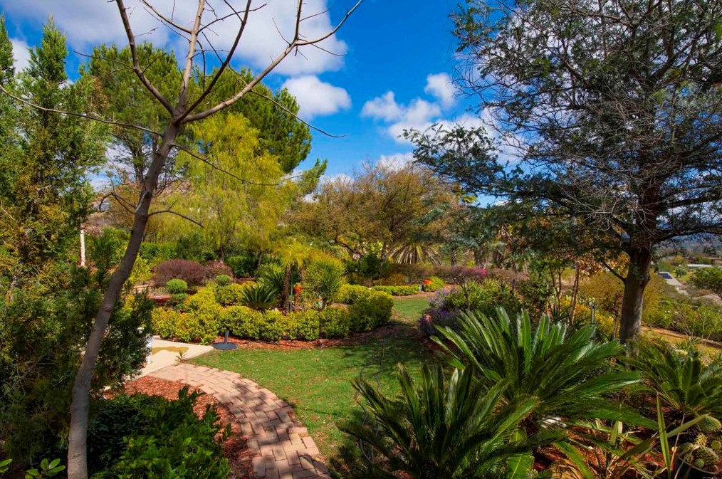 24541 Tesoro Way, Ramona, CA 92065