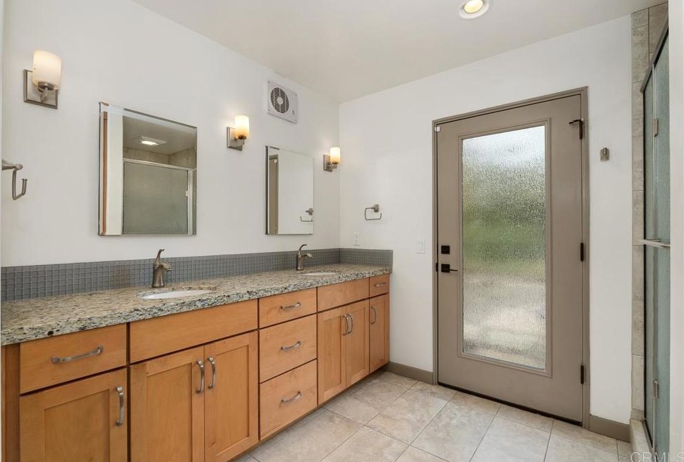 3428 Sunset Dr, Fallbrook CA  92028-9579 exterior