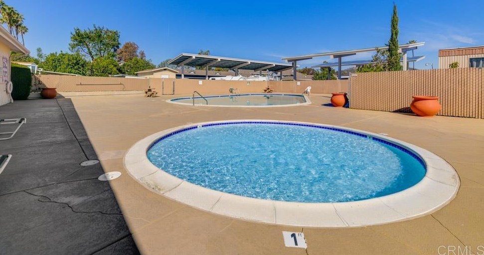 13613 Poinsettia Dr, Poway CA  92064-4025 exterior