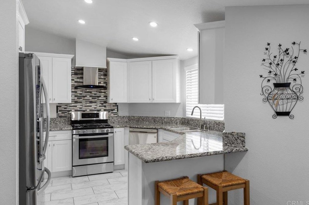 2300 E Valley Pkwy #246, Escondido, CA 92027