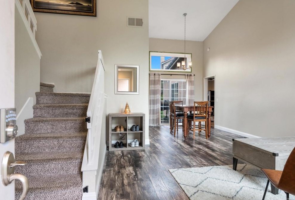 39361 San Thomas Ct, Murrieta CA  92562-4537 exterior