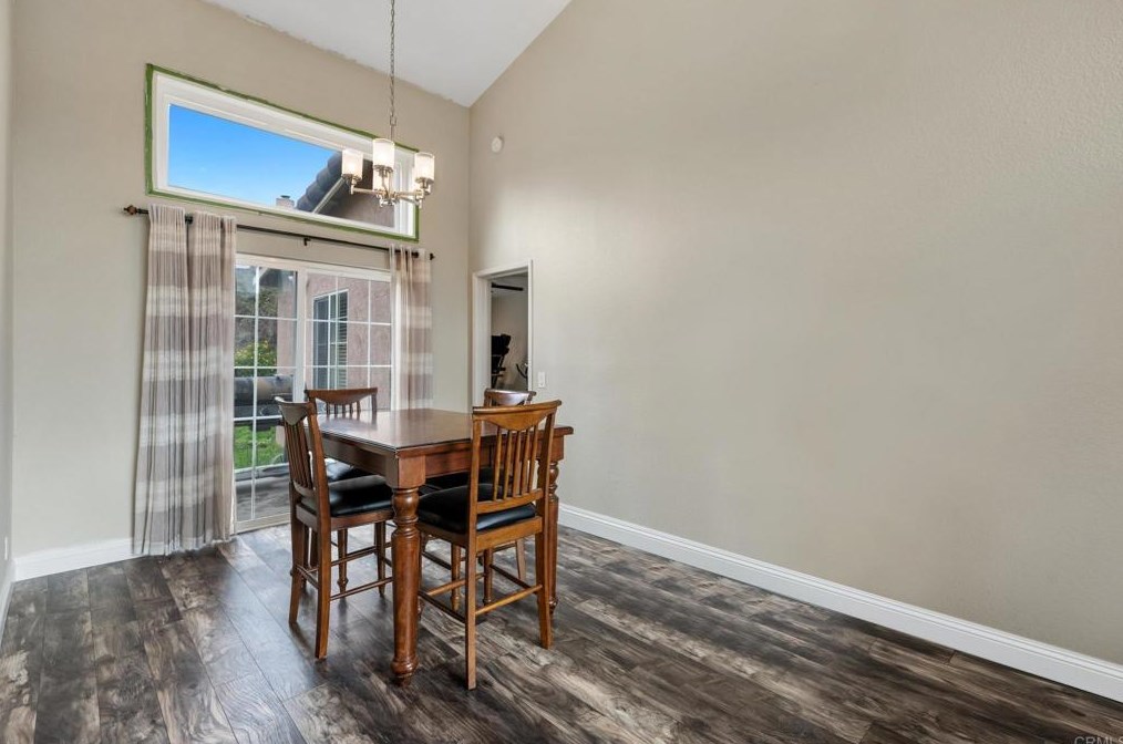 39361 San Thomas Ct, Murrieta CA  92562-4537 exterior