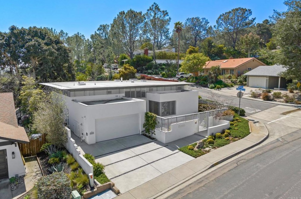 13260 Mango Dr, Del Mar, CA 92014-3533