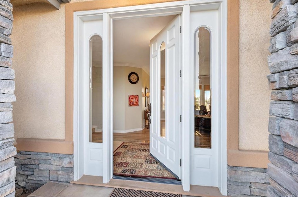 2974 Sumac Rd, Fallbrook CA  92028-8704 exterior