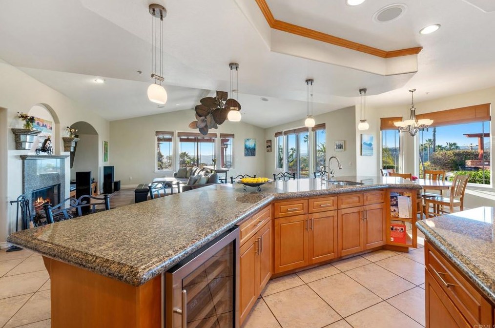 2974 Sumac Rd, Fallbrook CA  92028-8704 exterior