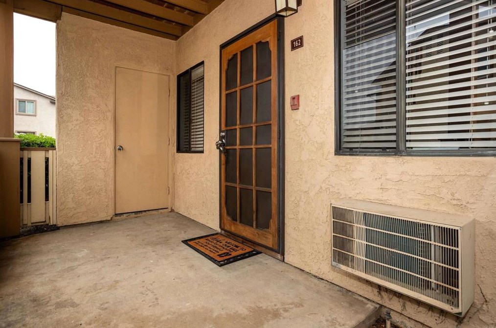 1423 Graves Ave #162, El Cajon, CA 92021